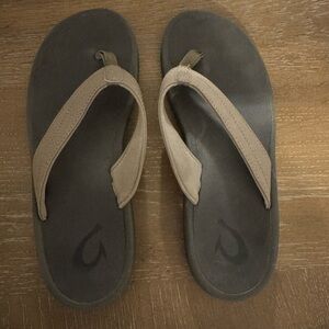 Tan OluKai Flip Flop Sandals